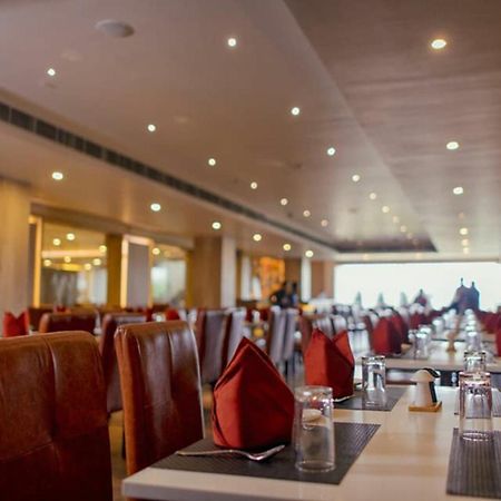 Hotel Prism - A Boutique Hotel Jorhāt Exteriör bild
